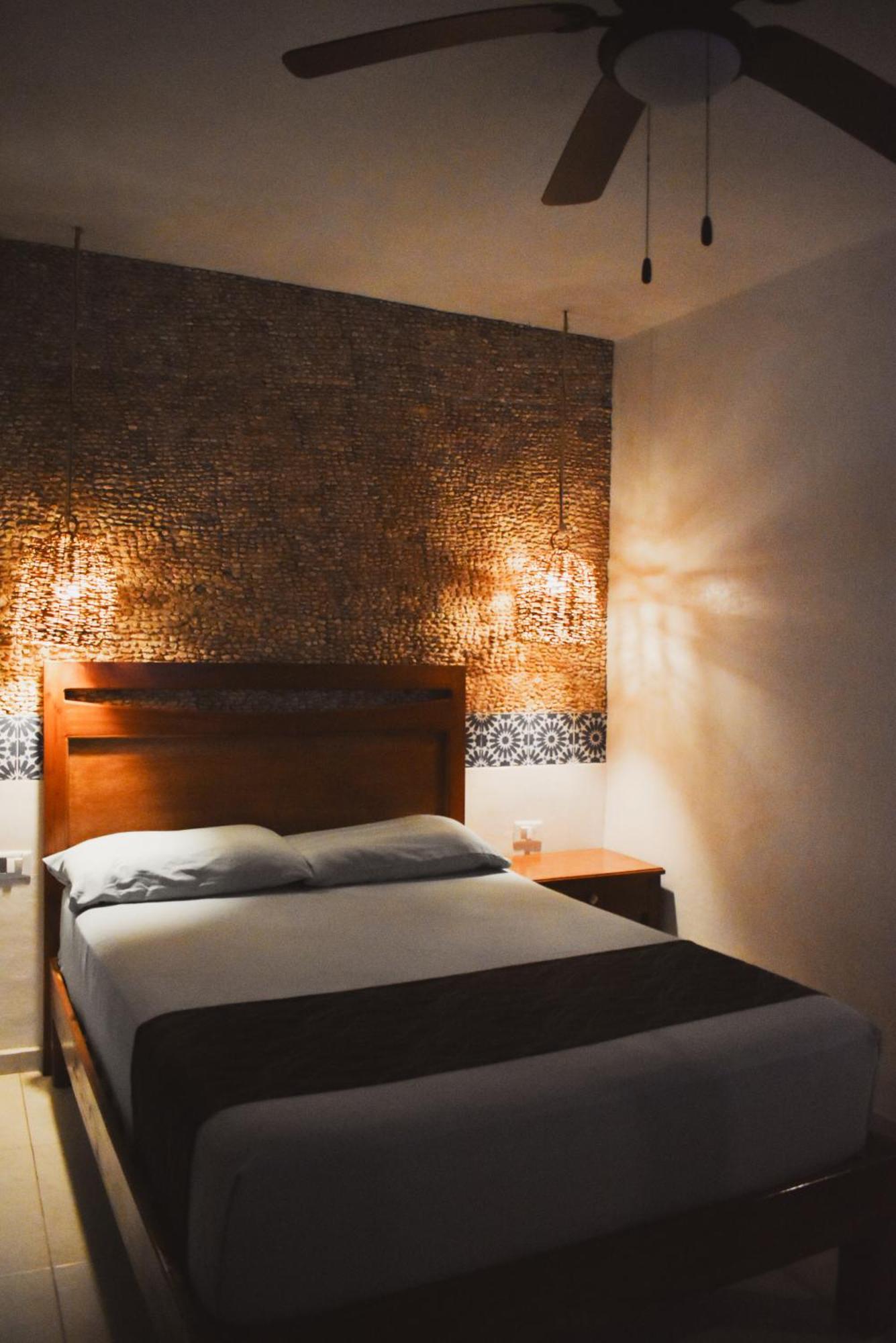 Hotel Boutique Bugambilias 바야돌리드 외부 사진
